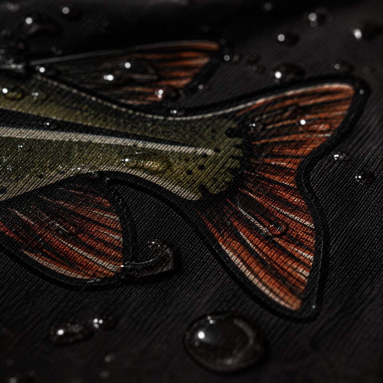 Close preview of WearYourCatch inside neck and fabric finishing in shallow water